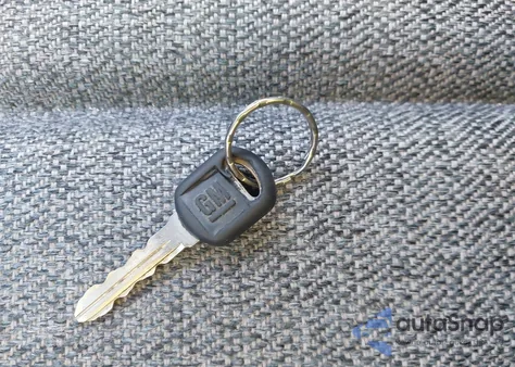 2004 Chevrolet Cavalier из США, поврежденный, VIN 1G1JC52F647309939